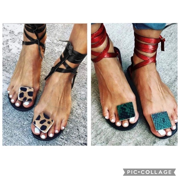 NEW Women’s Flat Ankle Strap Sandals – Leopard Print or Green Snake Print Size 9 - Picture 1 of 3